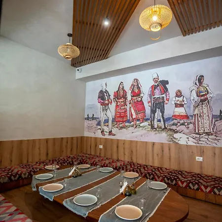 Restaurant Alpet 4* Theth