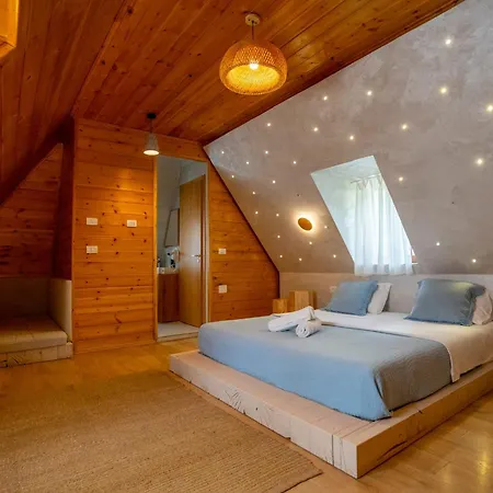 Restaurant Alpet 4* Theth