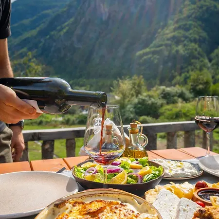 Restaurant Alpet 4* ثيث